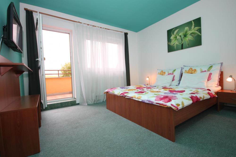 Apartmany, Penzion, Wellness U Zlate Rybky Vyškov Exterior foto