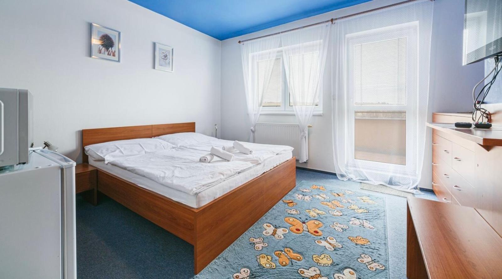 Apartmany, Penzion, Wellness U Zlate Rybky Vyškov Exterior foto